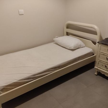 Casa Christabella Lägenhet Paralia Vrachou Exteriör bild