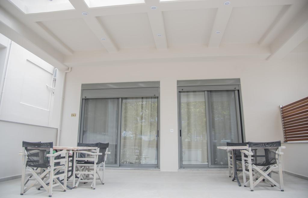 Casa Christabella Lägenhet Paralia Vrachou Exteriör bild